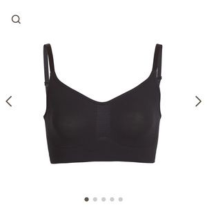 SKIMS SCULPTING BRALETTE NWOT S/M